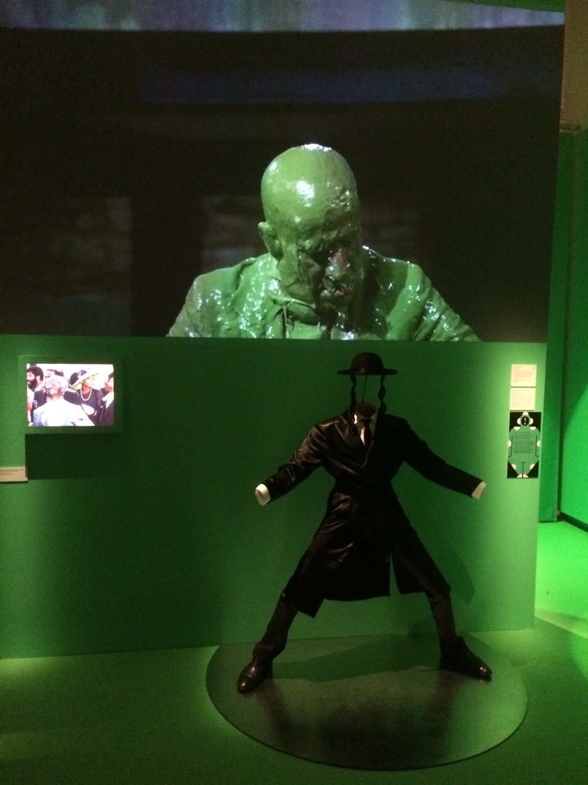 Louis De Funes Extraterrestre Film Complet « LOUIS DE FUNÈS » : UN EXTRA-TERRESTRE Á LA CINÉMATHÈQUE! – Vieille Carne